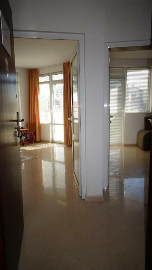 Apartament Bogoridi Burgas Esterno foto